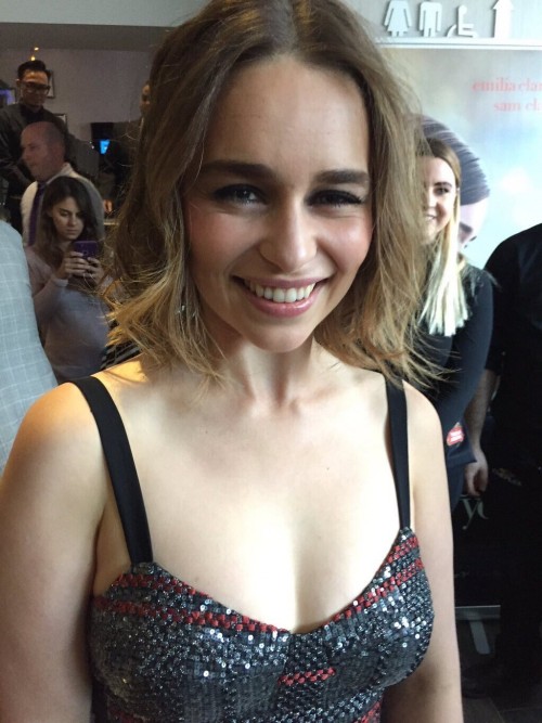 Emilia-Clarke-32670.jpg