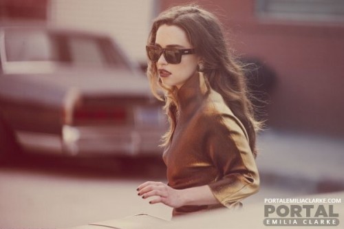 Emilia-Clarke-32674.jpg