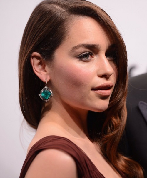 Emilia-Clarke-32696.jpg