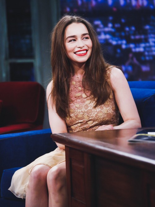 Emilia-Clarke-32825.jpg