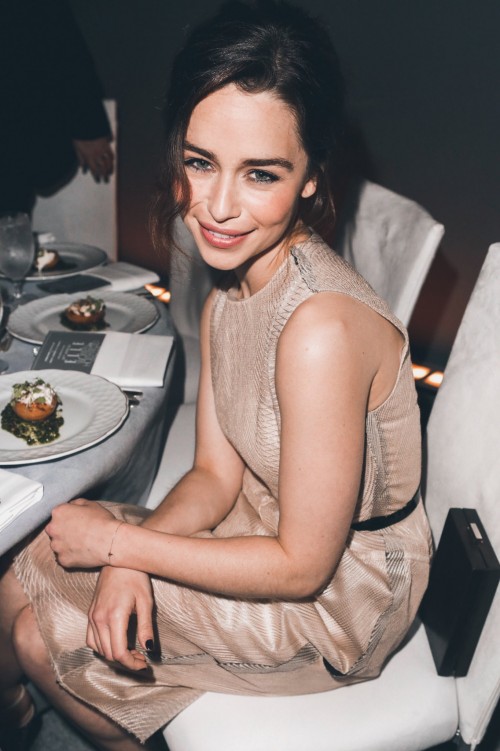 Emilia-Clarke-32830.jpg