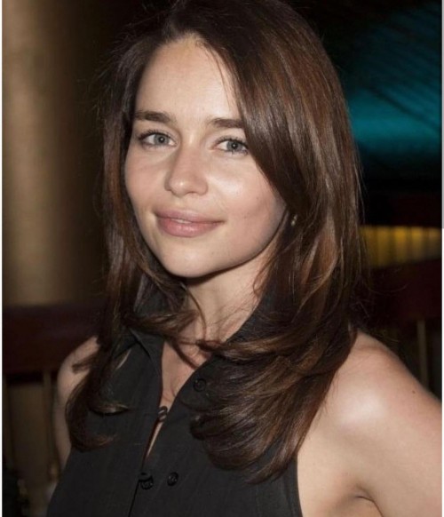 Emilia-Clarke-32994.jpg