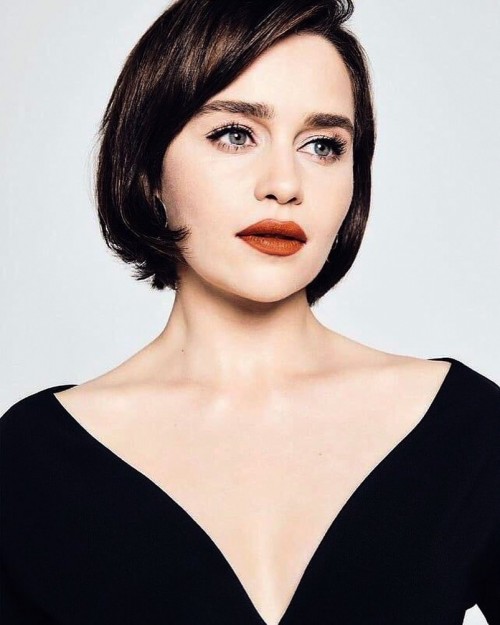 Emilia-Clarke-33017.jpg