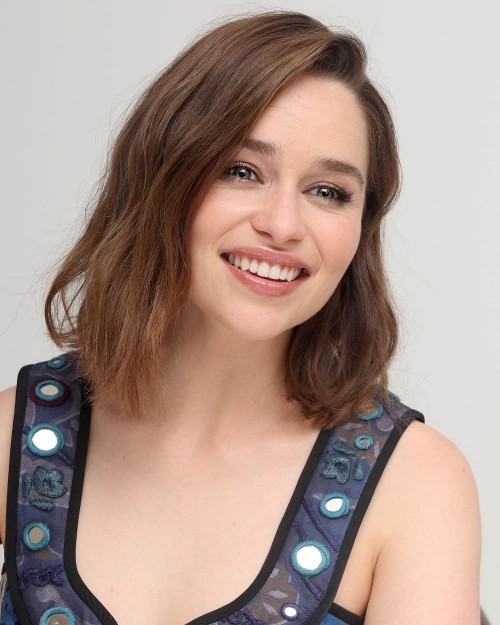 Emilia-Clarke-33045.jpg