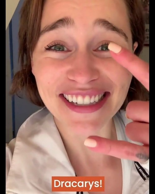 Emilia-Clarke-33071.jpg