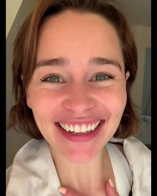 Emilia-Clarke-33072.jpg