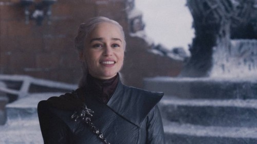 Emilia-Clarke-33109.jpg