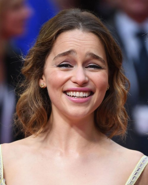 Emilia-Clarke-33121.jpg