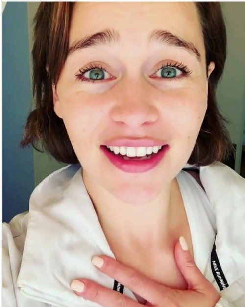 Emilia-Clarke-33128.jpg