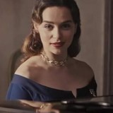 Emilia-Clarke-33210