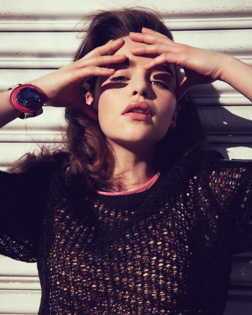 Emilia-Clarke-33219.jpg