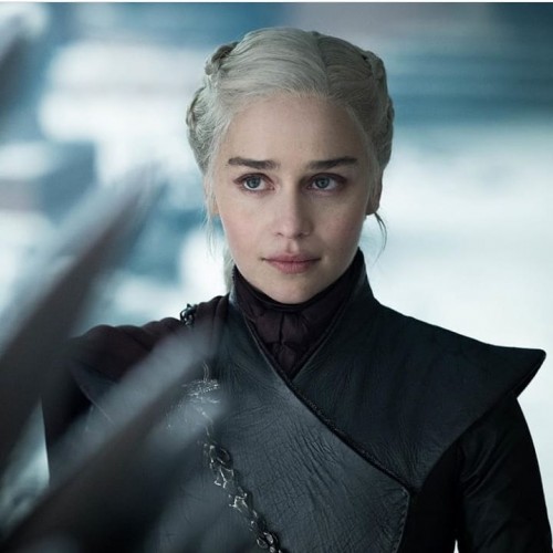 Emilia-Clarke-33341.jpg