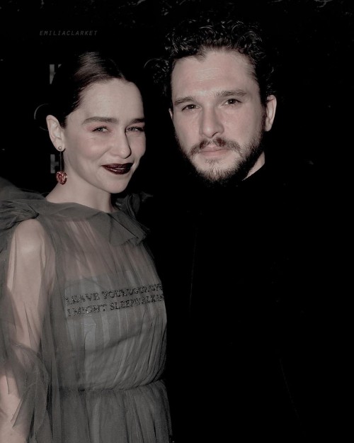 Emilia-Clarke-33348.jpg