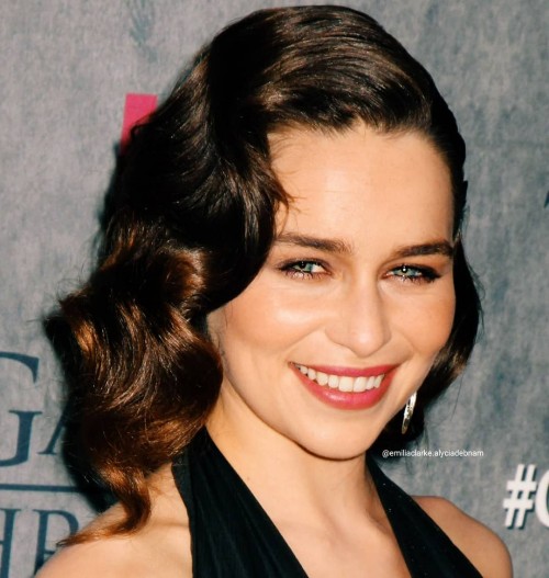 Emilia-Clarke-35031.jpg