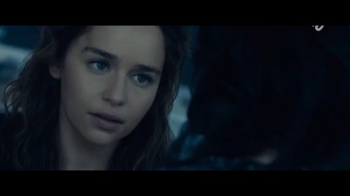 Emilia-Clarke-35052.jpg