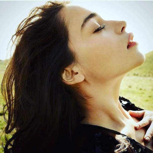 Emilia-Clarke-35109.jpg