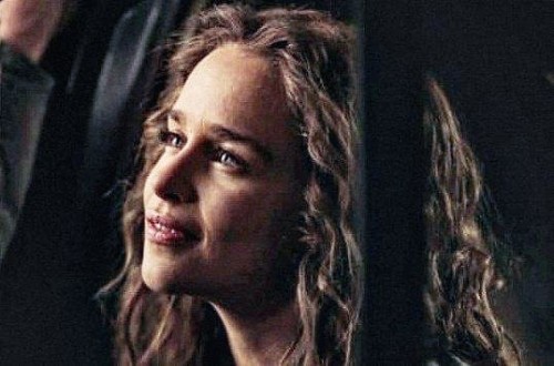Emilia-Clarke-35266.jpg