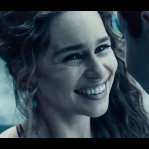 Emilia-Clarke-35278.jpg