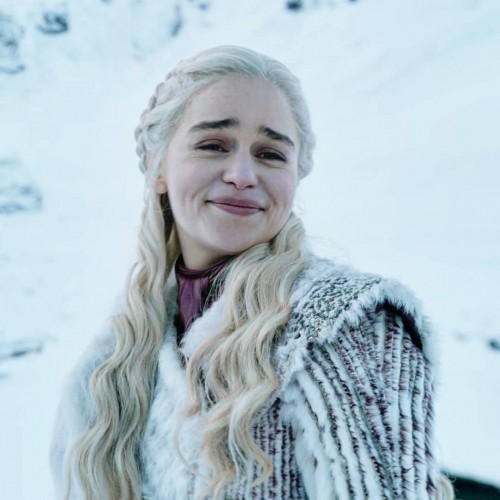 Emilia-Clarke-35285.jpg