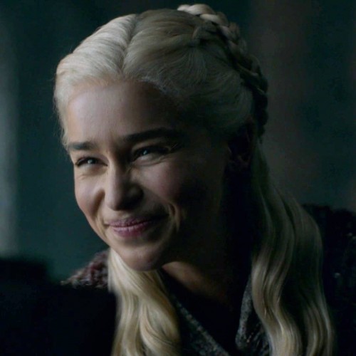 Emilia-Clarke-35287.jpg