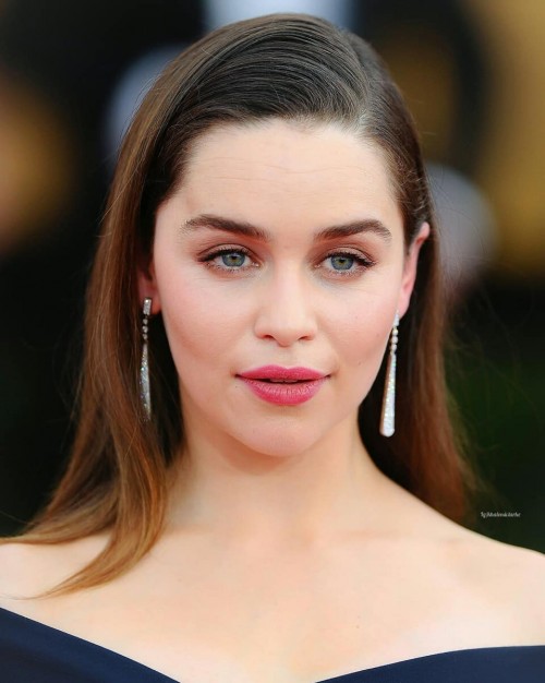 Emilia-Clarke-35301.jpg