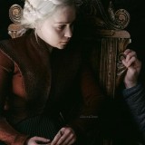Emilia-Clarke-35333