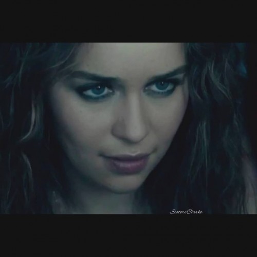 Emilia-Clarke-35334.jpg