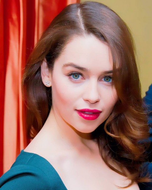 Emilia-Clarke-35374.jpg