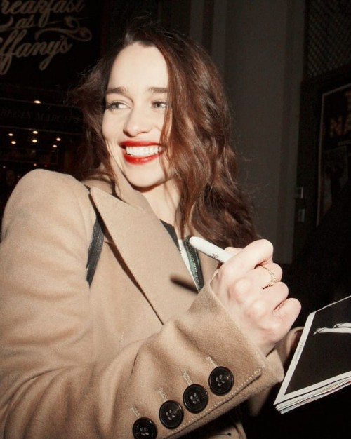 Emilia-Clarke-35391.jpg