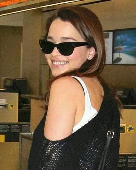 Emilia-Clarke-35416.jpg