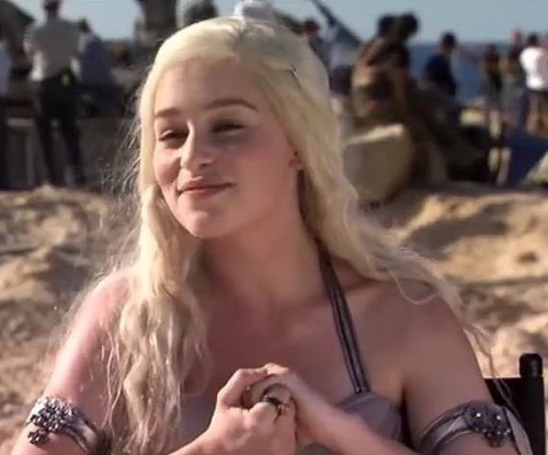 Emilia-Clarke-35460.jpg