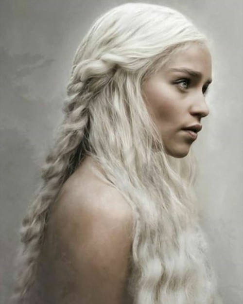 Emilia-Clarke-35516.jpg