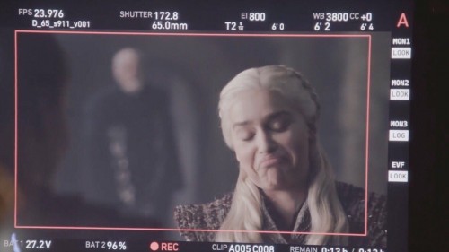 Emilia-Clarke-36042.jpg