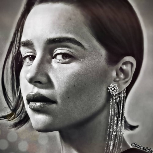 Emilia-Clarke-36071.jpg