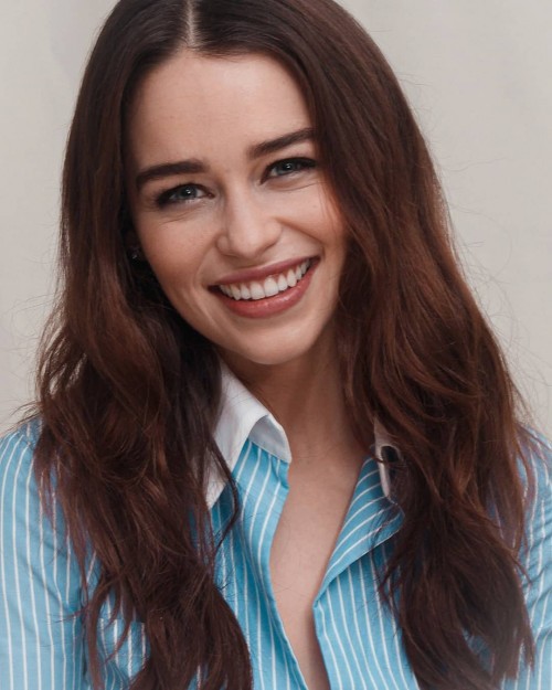 Emilia-Clarke-36115.jpg