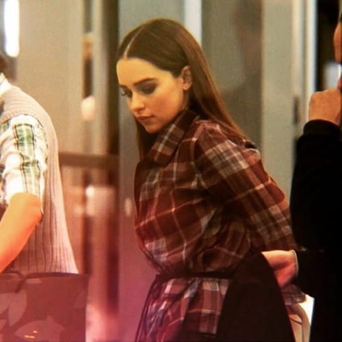 Emilia-Clarke-36152.jpg