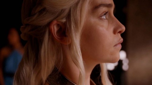 Emilia-Clarke-36155.jpg