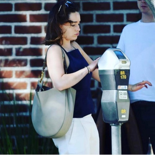 Emilia-Clarke-36235.jpg