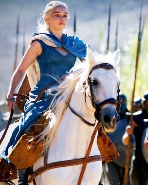 Emilia-Clarke-36293.jpg