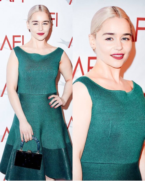 Emilia-Clarke-36299.jpg
