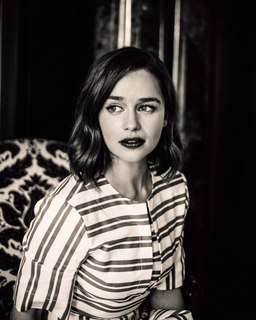 Emilia-Clarke-36315.jpg