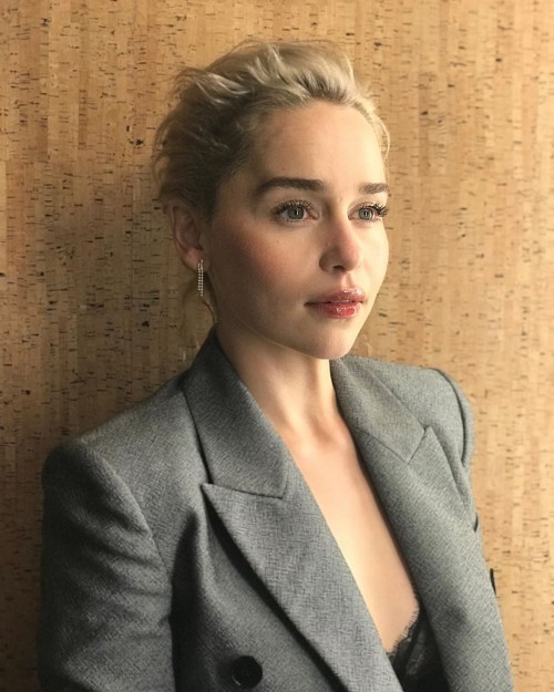 Emilia-Clarke-37293.jpg