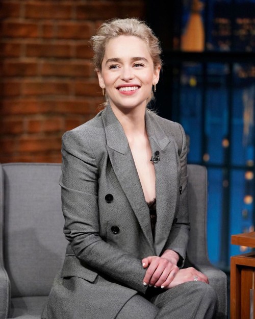 Emilia-Clarke-37294.jpg