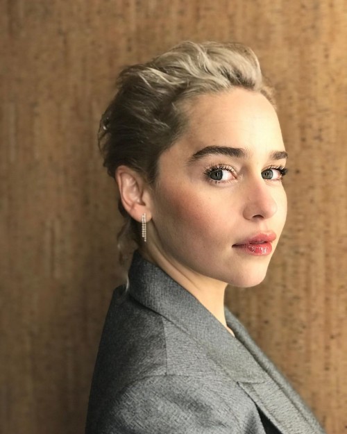 Emilia-Clarke-37295.jpg