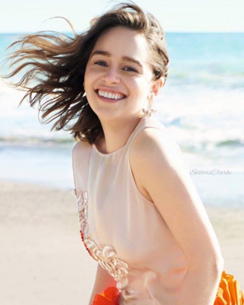 Emilia-Clarke-37364.jpg