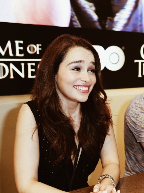 Emilia-Clarke-37432.jpg