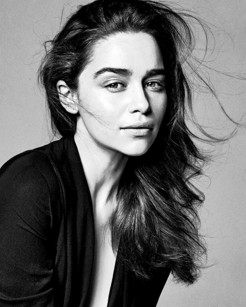 Emilia-Clarke-37662.jpg