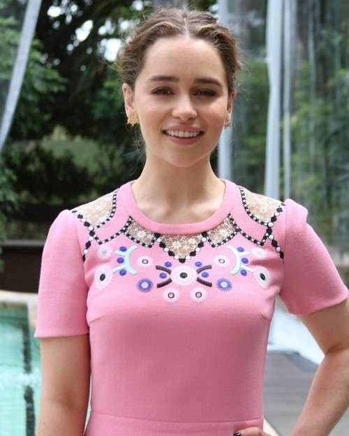 Emilia-Clarke-37702.jpg