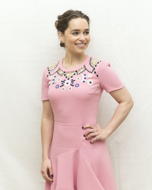 Emilia-Clarke-37705.jpg