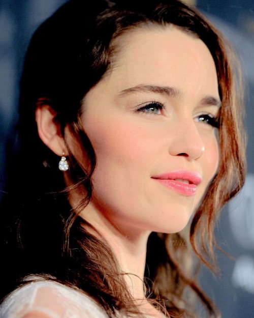 Emilia-Clarke-37728.jpg